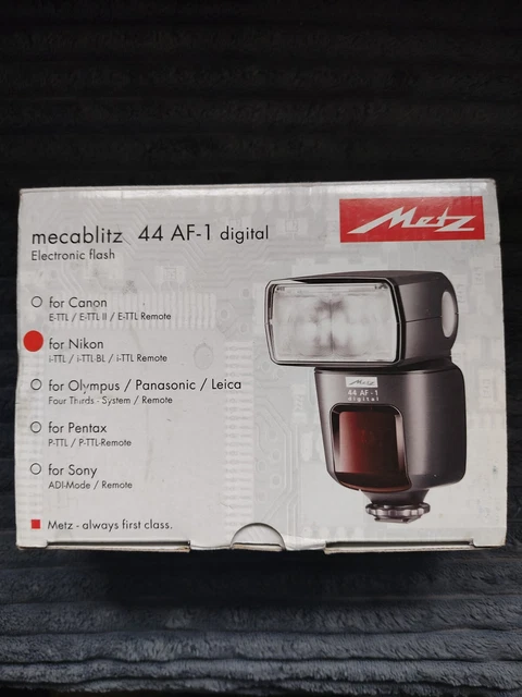 Metz Mecablitz 44 AF-1 Digital Electronic Flash for Nikon - boxed & instructions