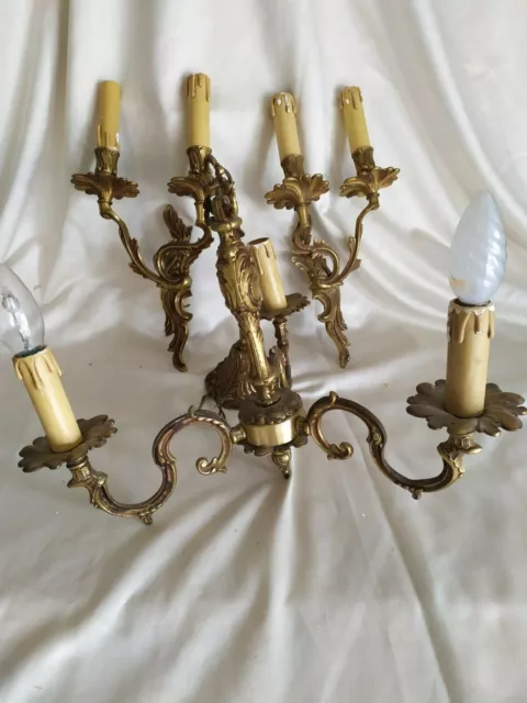 Lustre à 3 bras de lumière style Louis 15 en bronze doré + deux appliques 