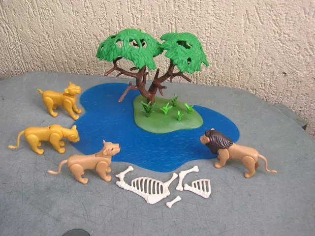 PLAYMOBIL : lion - lionnes - décor savane - zoo