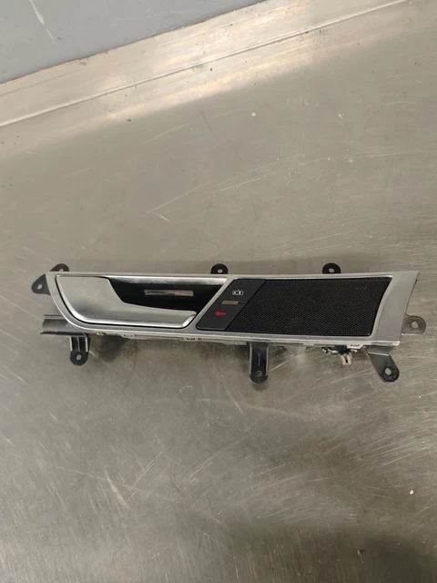 Vide-poche / Porte-gobelets Arrière Pour BMW X5 (E53) 3.0D - Réf. 51168253125, Occasion