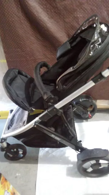 Strider Compact Pram With Additional Toddler Seat