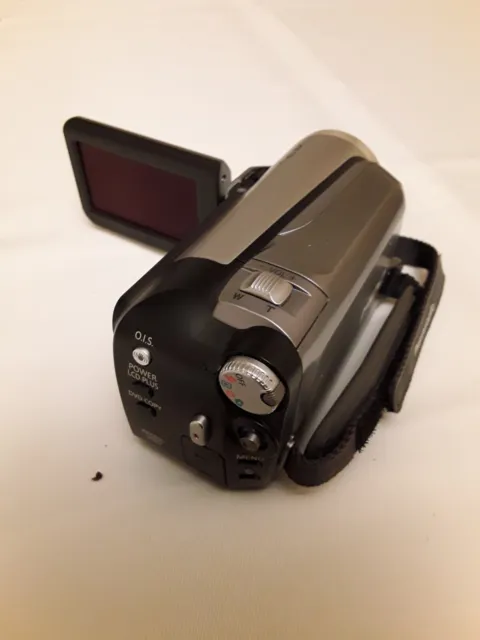 Panasonic SDR H40 camcorder