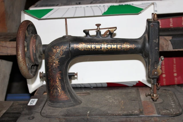 new home sewing machine model 2138-18 antique Parts repair or restore