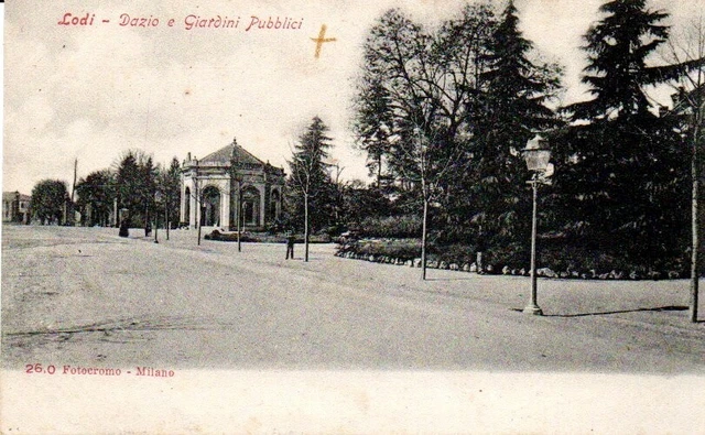 cartolina Lodi - Dazio e Giardini pubblici - primi '900 - animata