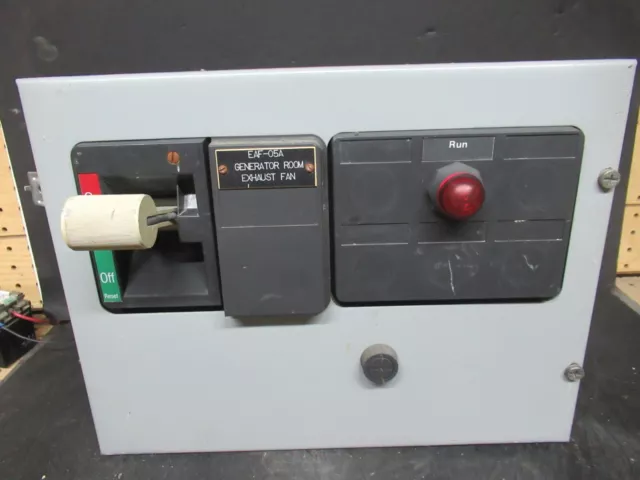 Cutler Hammer Motor Starter Control Model: 2100 12" W/ Ae16Ans0 Nema Size 0 3Amp