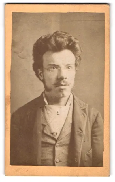 Photography of unknown photographer and place, bourgeois gentleman with glasses and chops