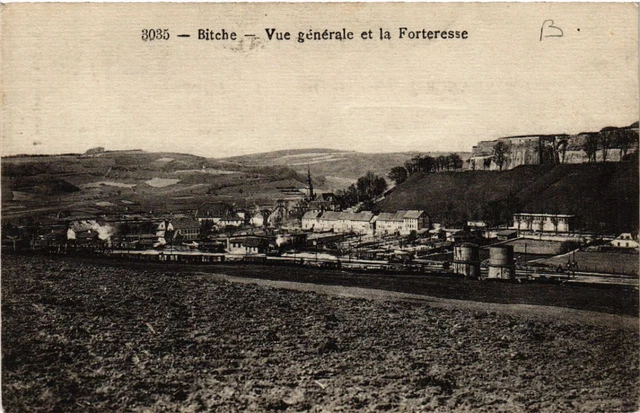 CPA AK BITCHE - Vue générale et la Forteresse (650893)