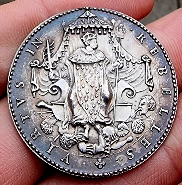 Rare Médaille en Argent Charles IX Massacre de la Saint Barthélémy à Paris  1572