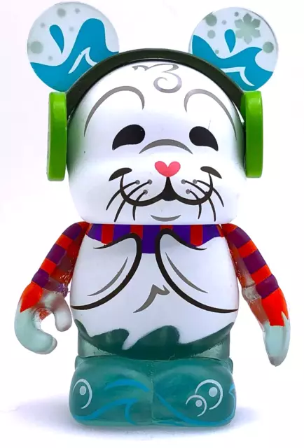 DISNEY Vinylmation - CUTESTERS SNOW DAY (Series 6) - SEAL - By: Caley Hicks