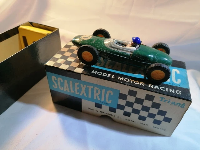 world 1/87: Bâtiments carton découpé au laser au 1/87