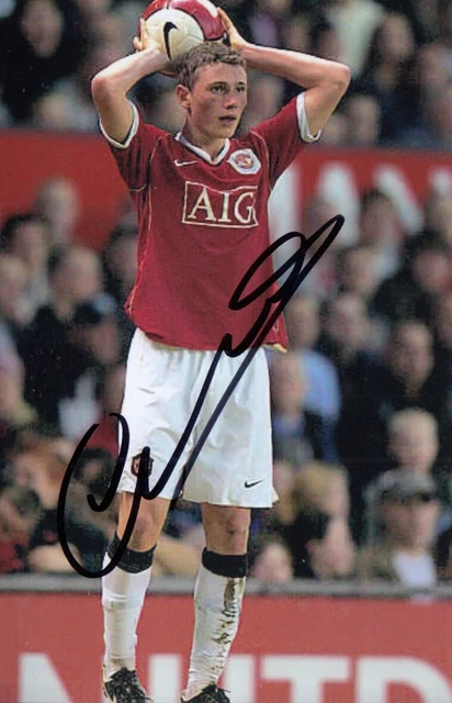 Corry Evans Hand Signed Manchester United 6x4 Photo Football Autograph 1