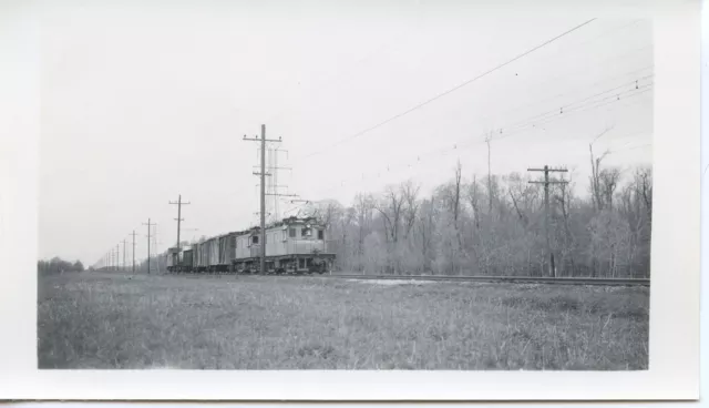 6E607 RP 1940s? CSS&SB CHICAGO SOUTH SHORE  SOUTH BEND RAILROAD LOCOMOTIVE TRAIN