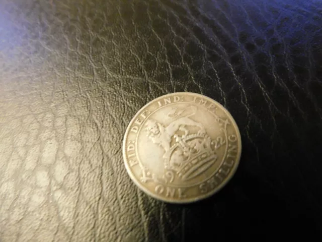 Collectable George V One Shilling English Coin 1922 Circulated #3