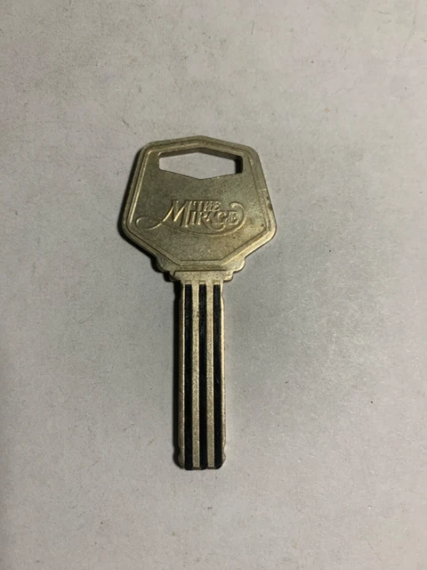 Mirage Casino Hotel Motel Room Key FIRST GENERATION VERY RARE