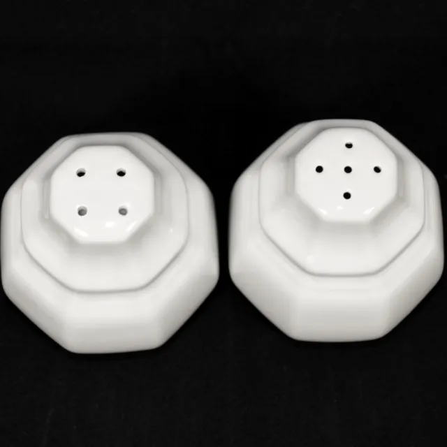 Mikasa "CONTINENTAL WHITE"  F3000 - Salt and Pepper Shakers