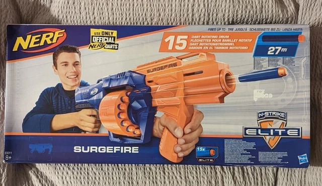NERF N-STRIKE ELITE SurgeFire Pump Action Blaster & 15 freccette nuova
