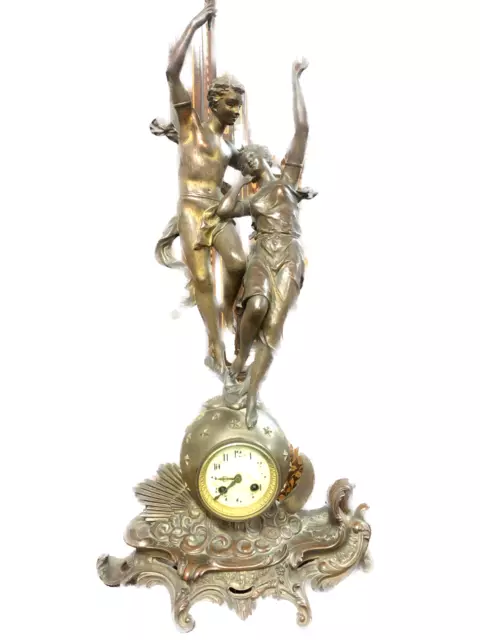 Stupendo Antico Orologio Da Tavolo Francese Antimonio Dorato Figure Neoclassiche