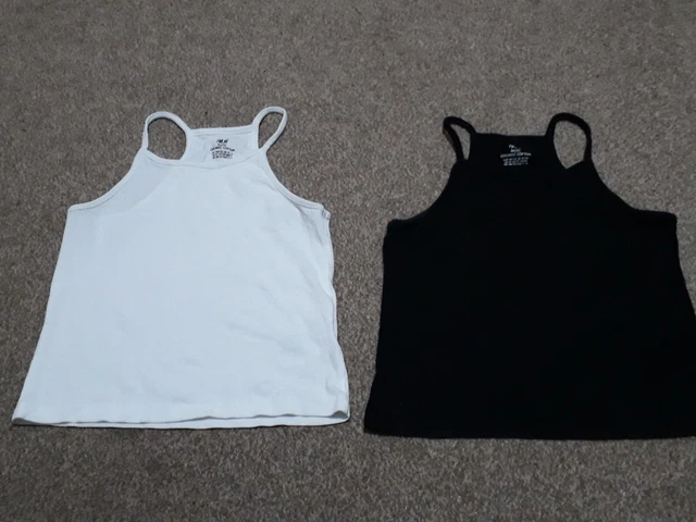 Girls Bundle Of Clothes Aged 10-11 Years. Please see description. 16