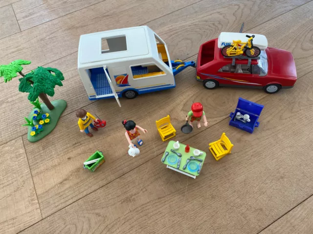 Voiture familiale rouge - Playmobil en vacances 3237-B