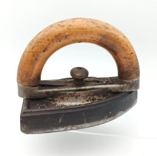Ancien fer à repasser de voyage poignée pliante Pifco 1053 dans étui