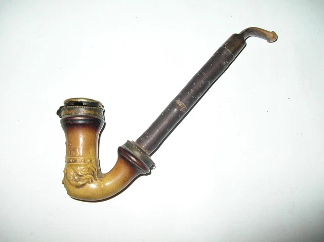 Pipe ancienne décorative en bronze avec papillon | Kaufen auf