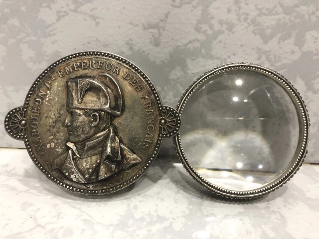 Ancienne loupe à décor NAPOLEON 1er Empereur des Français - Métal argenté