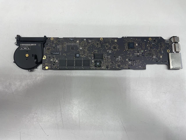 Carte Mère Pour MacBook Air 13 Pouces - Modèle 820-00165-A (Apple) - D'occasion, à Tester