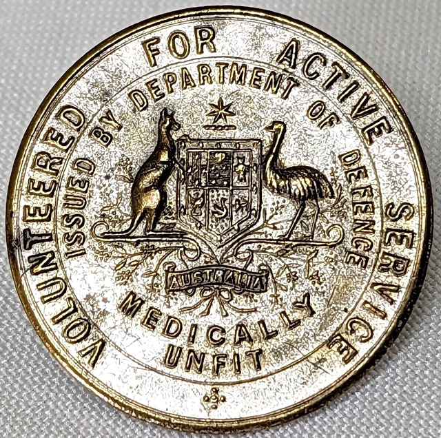 *NAMED WW1 AUSTRALIA Volunteered for Active Service Badge Medically ...