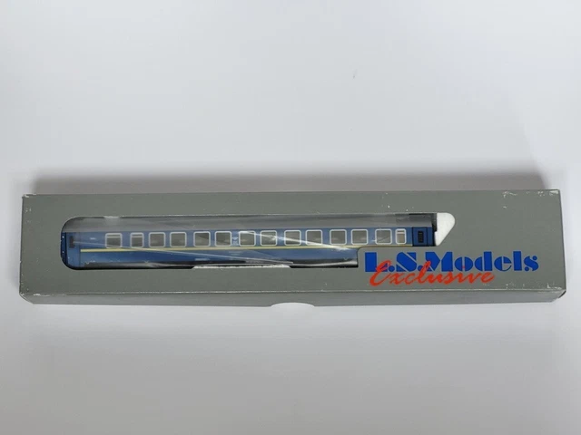 Voiture-lits type WLABMee, BC, époque V, vert LSMODELS 48 204 HO 1/87