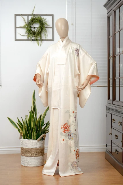 Dear Vanilla Japanese Silk Kimono Women's Robe Gown Authentic Japan Vintage Mint
