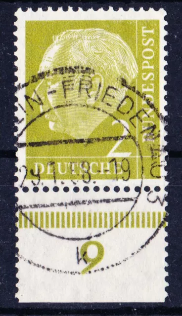 Bund Heuss I, 2 Pf Mi. 177 als Einzelmarke mit Unterrand, gestempelt