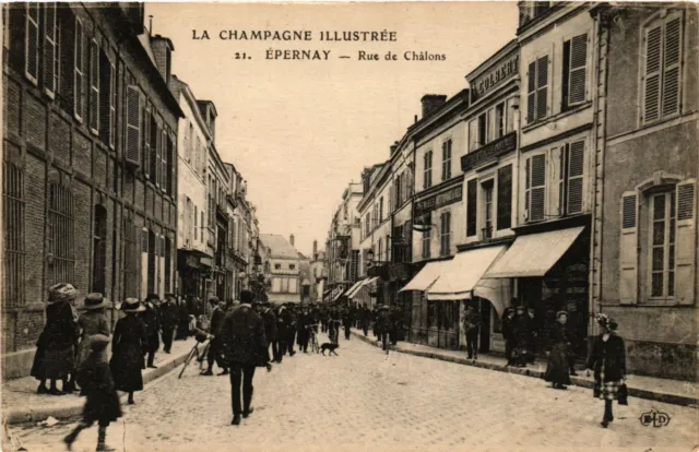 CPA La Champagne Illustrée - ÉPERNAY - Rue de Chalons (741611)