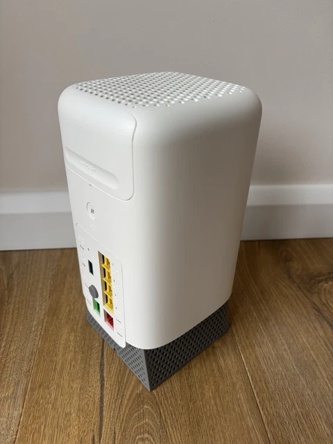 EE SMART HUB Pro Router. WiFi 7 Tri-Band 6GHz 5GHz 2.4GHz. SH40J. £42. ...