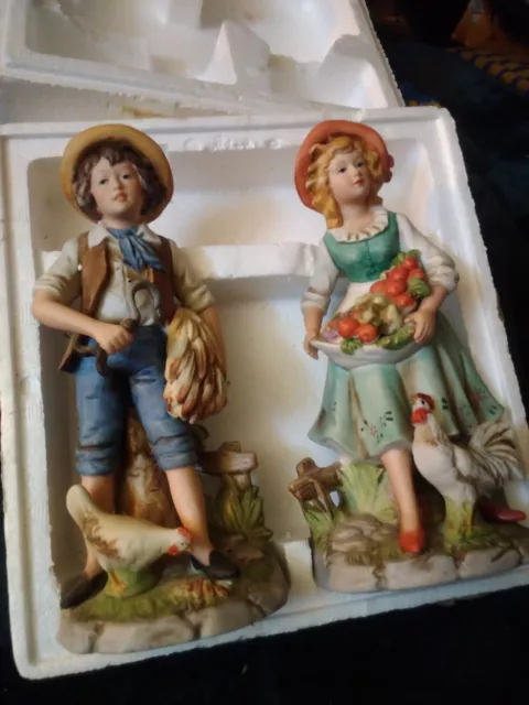 Vintage Porcelain HOMCO Figurines Boy & Girl Harvesting Pair Home Interiors. No