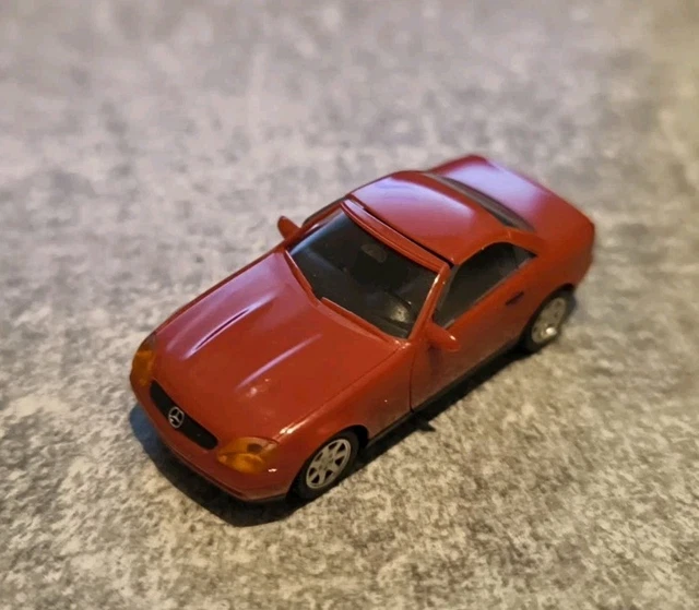 VOITURE HERPA - MERCEDES-BENZ SLK 230 ROUGE - 1/43 - AVEC