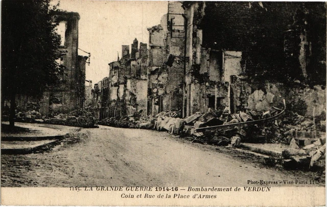 CPA Verdun-Coin et Rue de la Place (187442)