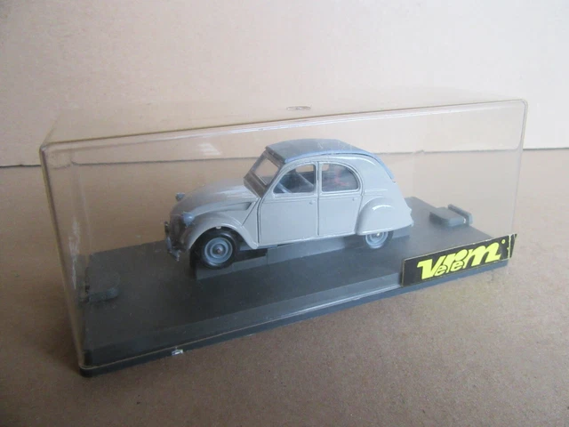 Mercedes 770 W USA Army 1945 With Closed Roof 1:43 Model RIO4623 Rio