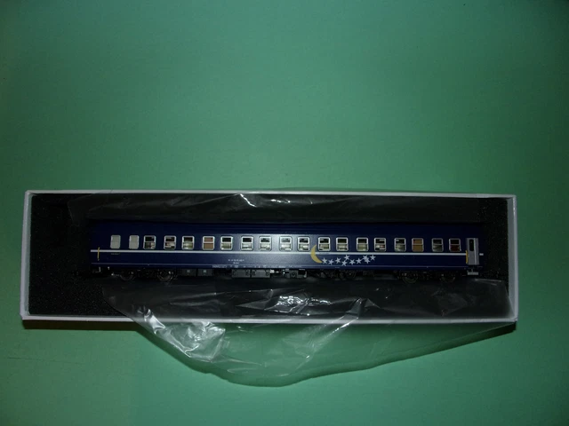LS MODELS voiture voyageurs 1ière classe CORAIL 40160 NEUF et