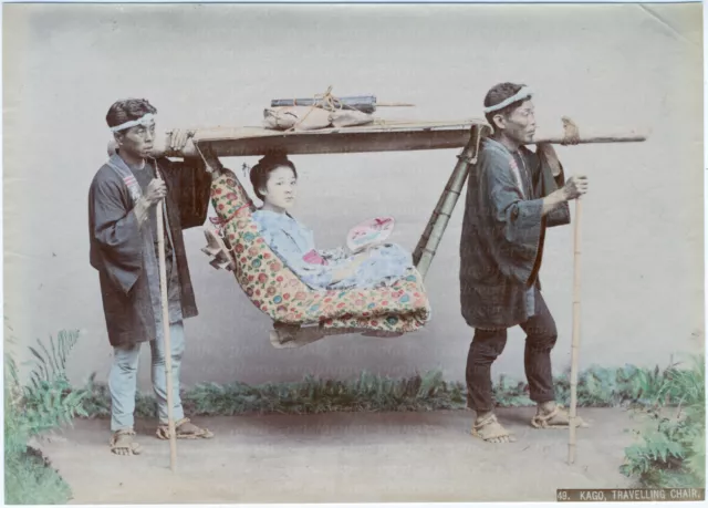JAPAN. Kago, Travelling chair, Koloriertes Original-Albumin-Photo um 1880