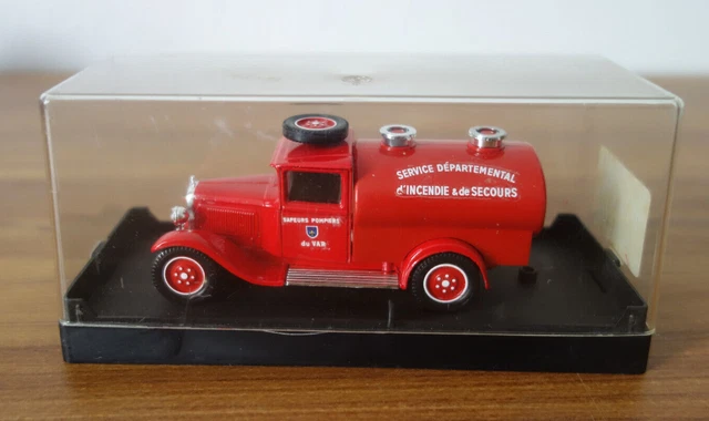 CITROEN C4F CITERNE POMPIERS DU VAR - SOLIDO 1/43