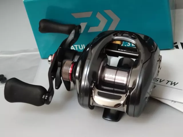 Daiwa Tatula SV TW 7.3 L Baitcasting Reel Left Hand From Japan Used