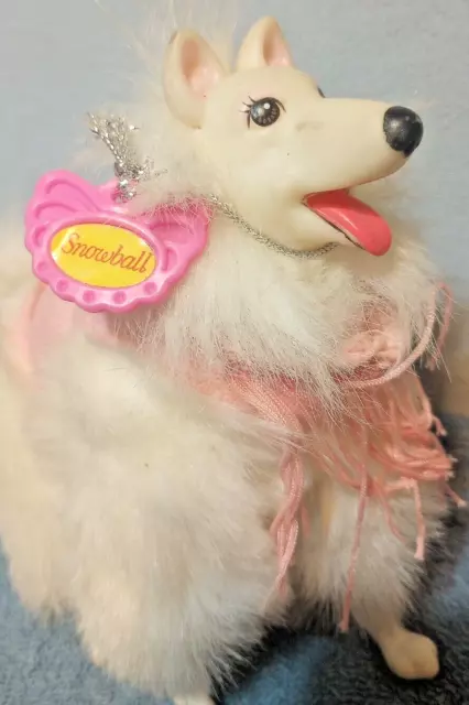 Snowball Barbie Samoyed Husky Dog 1990 Toy