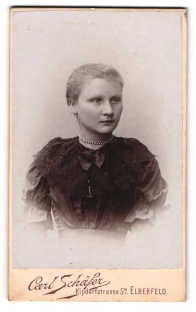 Fotografie Carl Schäfer, Elberfeld, Kipdorfstr. 57, Portrait blondes Fräulein m