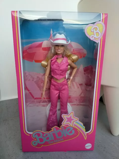 Poupée Barbie en robe Vichy rose Le film MATTEL