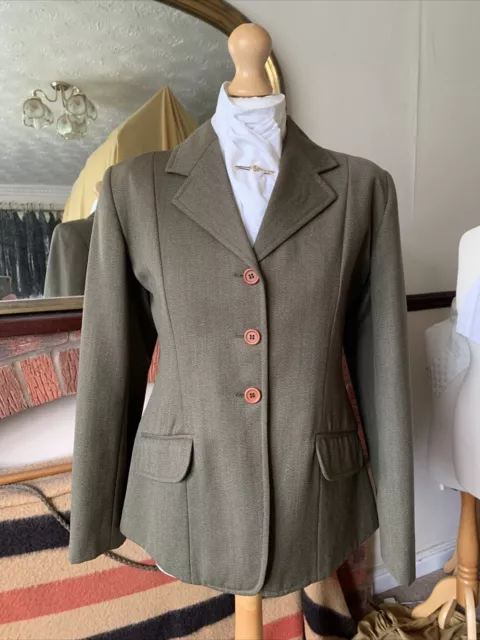 Girls Size 34 TAGG Lightweight Green Covert Tweed Show Jacket. Double Vents