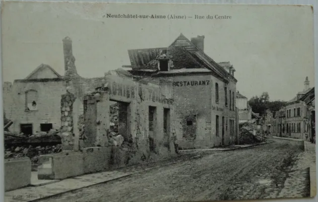Neufchatel On Aisne 02 CPA Rue Du Center Good Condition 1920