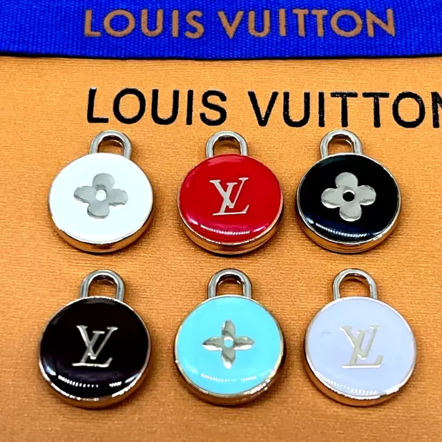 Lot 6 Vintage LV Gold Classic Metal Buttons 17mm 0,67 inch Louis