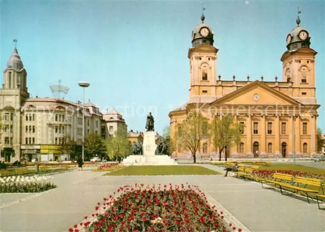 73625435 Debrecen Debrezin Kossuthplatz mit der reformierten Kirche Debrecen Deb