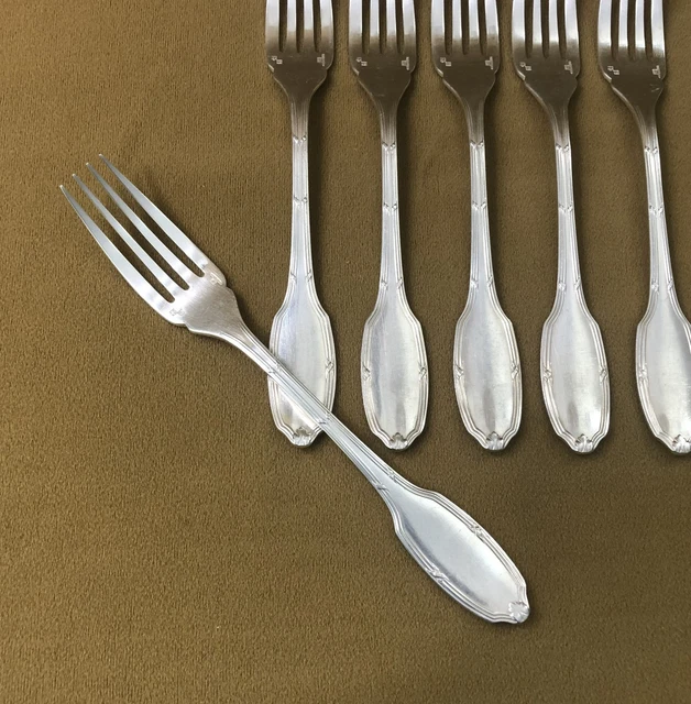 Christofle – Couvert à Viande Et Salade Modèle Godrons, Métal Argenté, France 1920-49