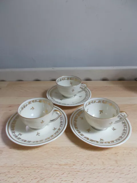 3 petites tasses et sous-tasse à café en porcelaine Limoges A. Lanternier & Cie